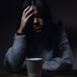肩こりからくる頭痛の治し方。何故肩コリが頭痛の原因となるのか。