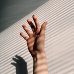 指先のしびれの原因。手根管症候群とは?